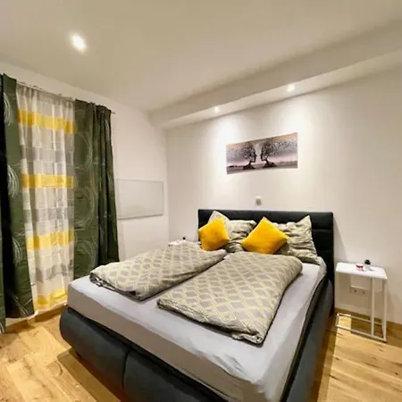 Moderne Stadtwohnung Naehe Stadthalle Graz