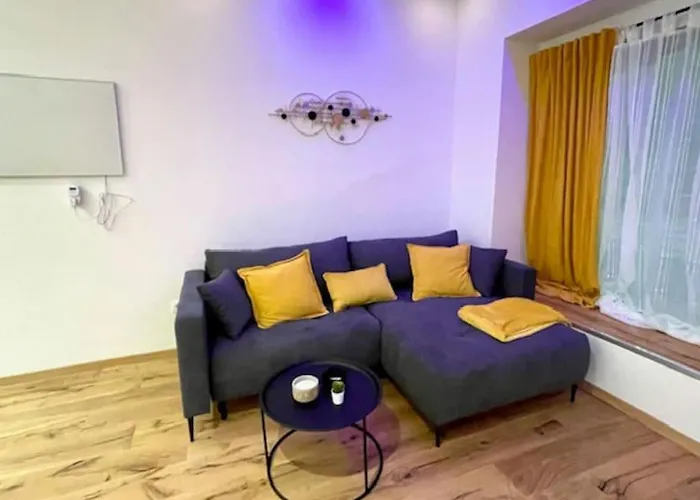 Moderne Stadtwohnung Naehe Stadthalle Apartman